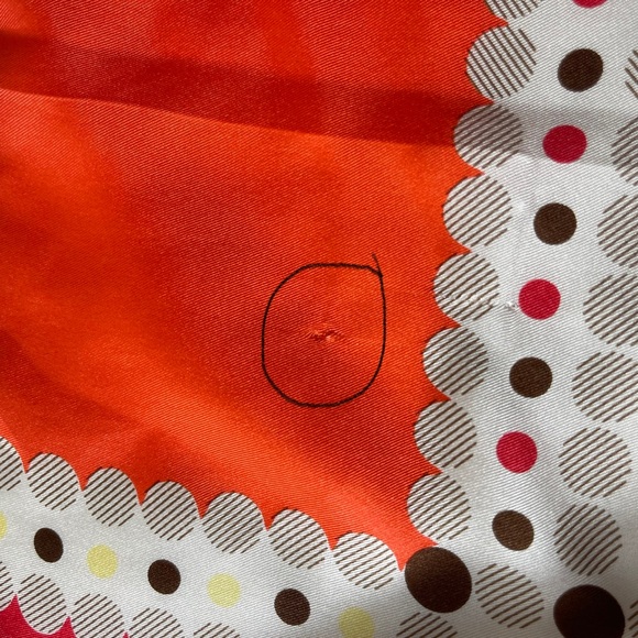 Oscar de la Renta Geometric and polkadot print Scarves & Wraps 100%Silk - Picture 13 of 13